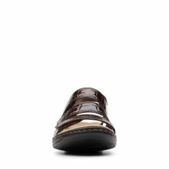 Clarks Leisa MelindaBrown Croc -Sandals shop CLWOMENWSFlatSandals 26150053 2