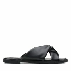 Clarks Reyna TwistBlack Synthetic