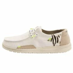 Hey Dude Shoes Wendy Jungle – Zebra Star White